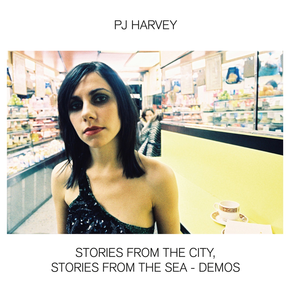 Обложка PJ Harvey — Stories From The City, Stories From The Sea