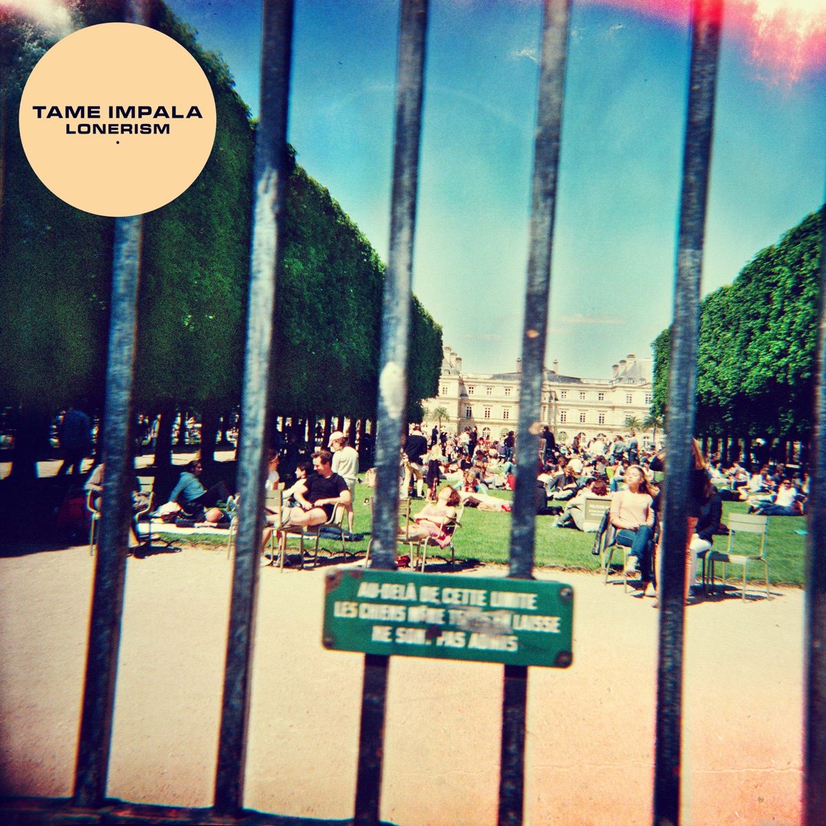 Обложка Tame Impala — Lonerism