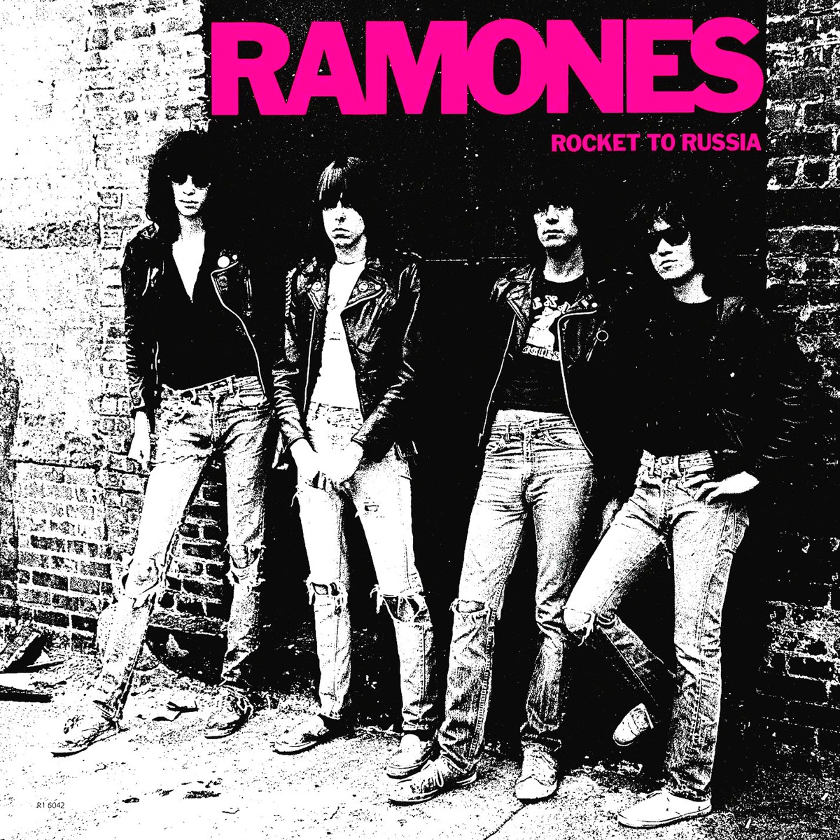 Обложка Ramones — Rocket To Russia