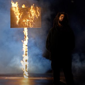 Обложка J. Cole — The Off-Season