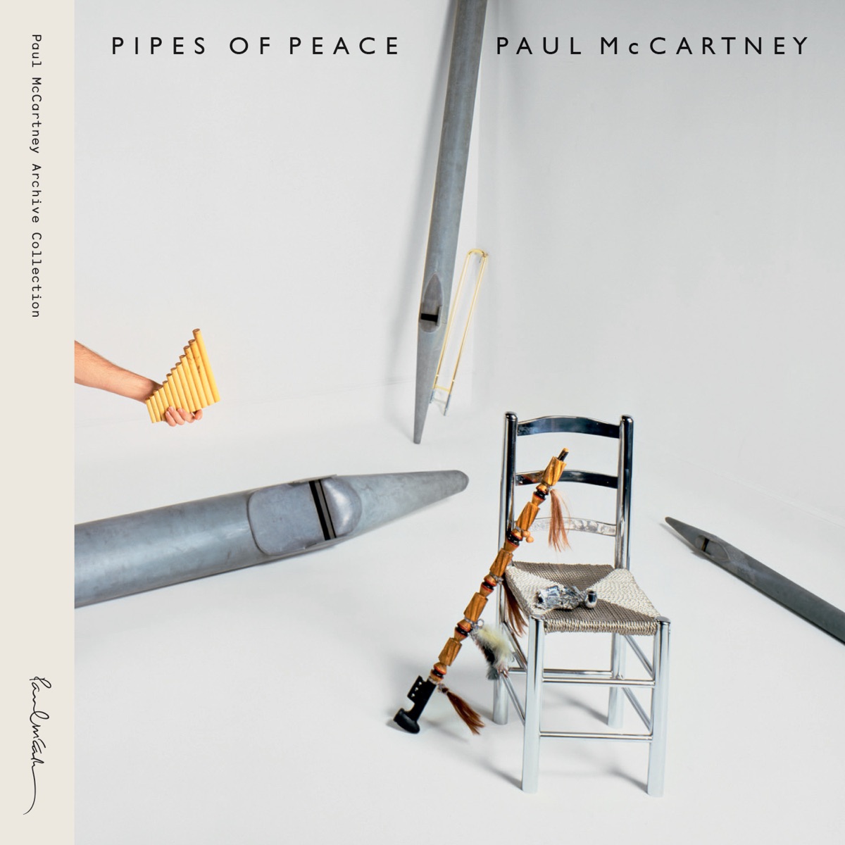Обложка Paul McCartney — Pipes Of Peace